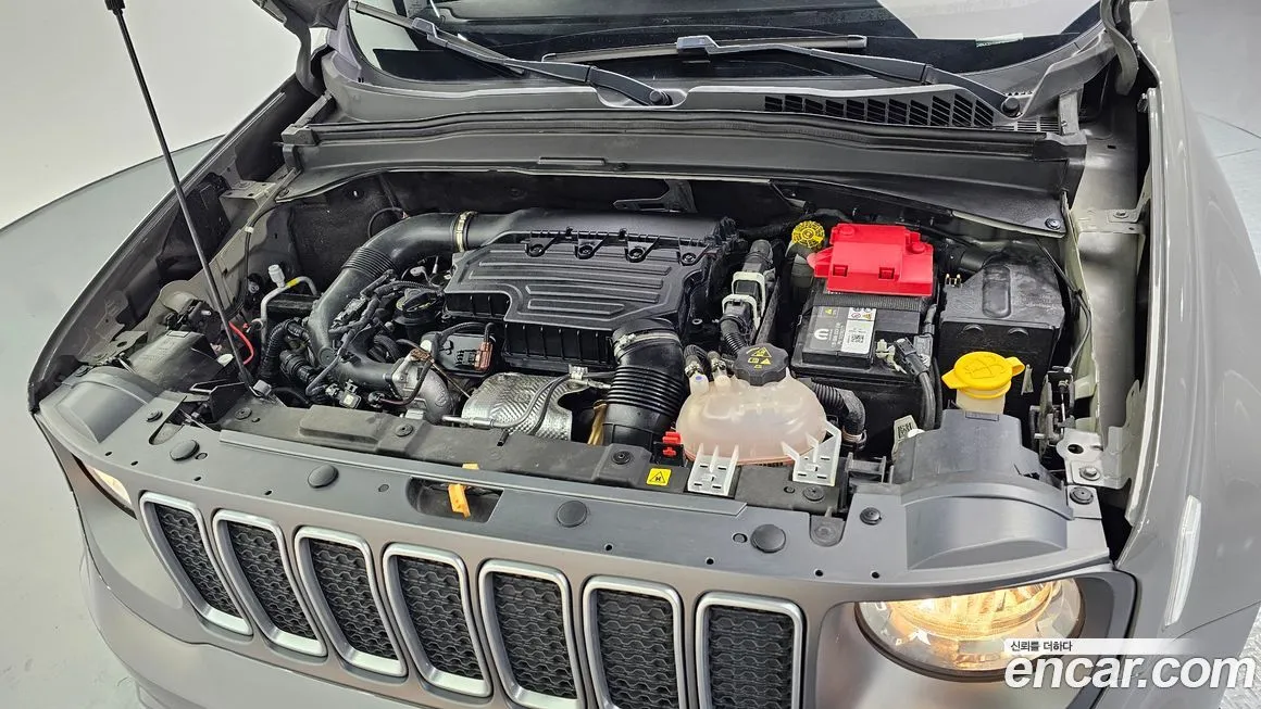 Jeep Renegade 2022 из KR, фото 7