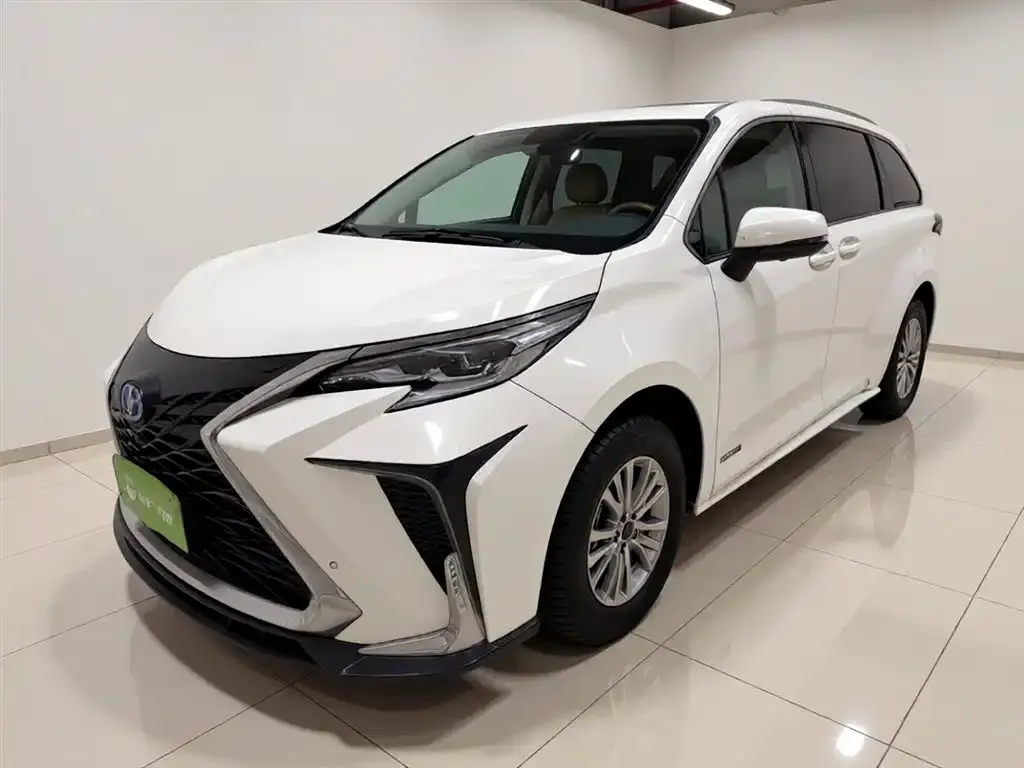 Toyota Sienna 2022 из CN, фото 5