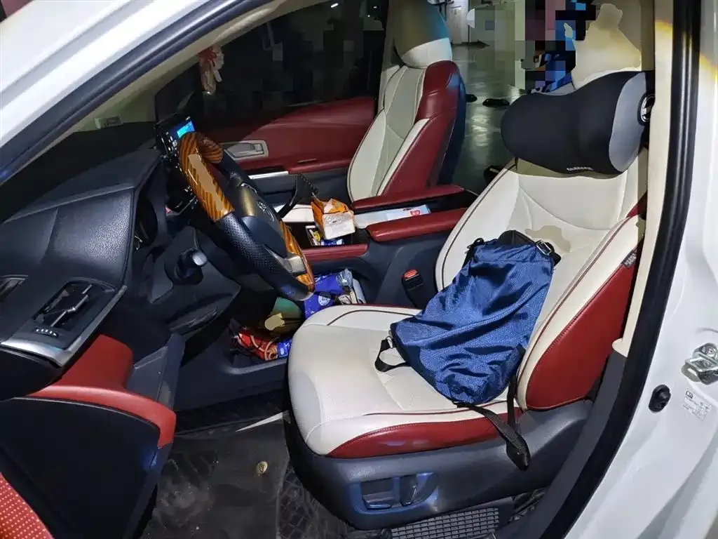 Toyota Sienna 2022 из CN, фото 8