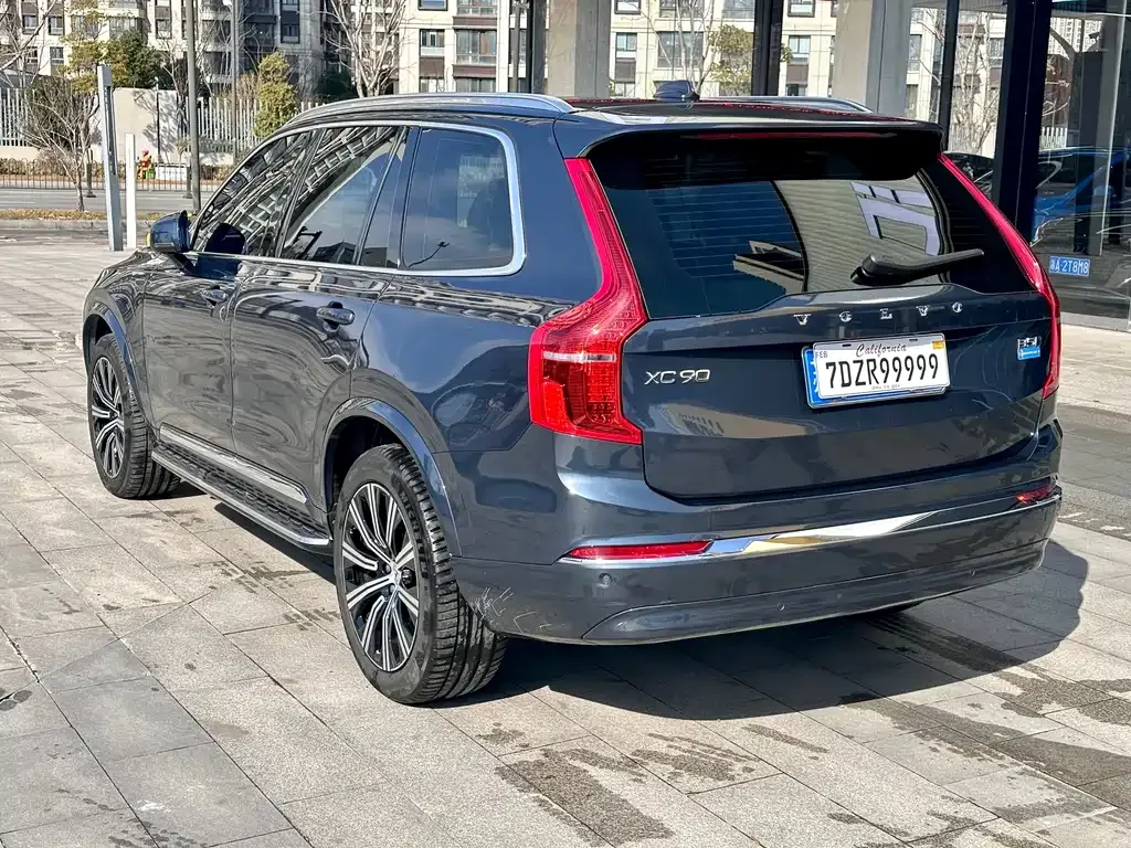 Volvo XC90 2024 из CN, фото 10