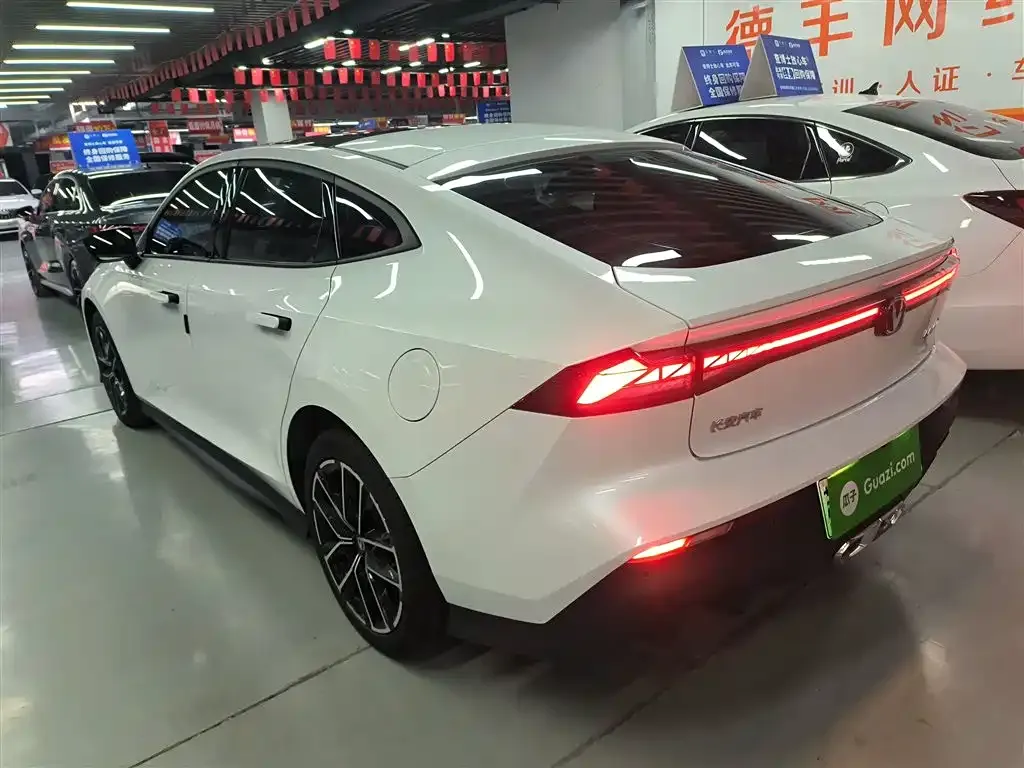 Changan UNI-V iDD 2024 из CN, фото 9