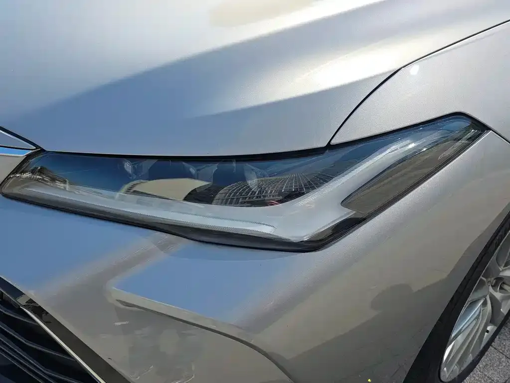 Toyota Avalon 2022 из CN, фото 2