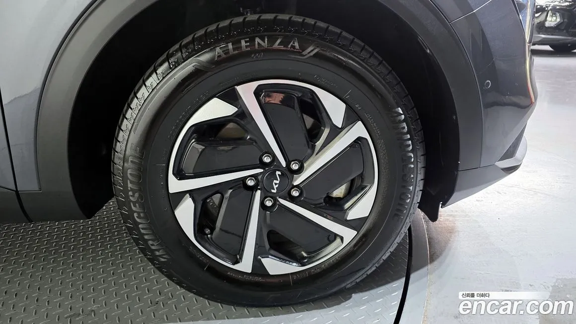 Kia Sportage — фото 5