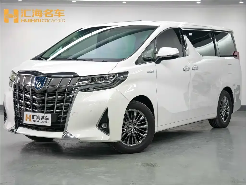 Toyota Alphard 2023 из CN, фото 1