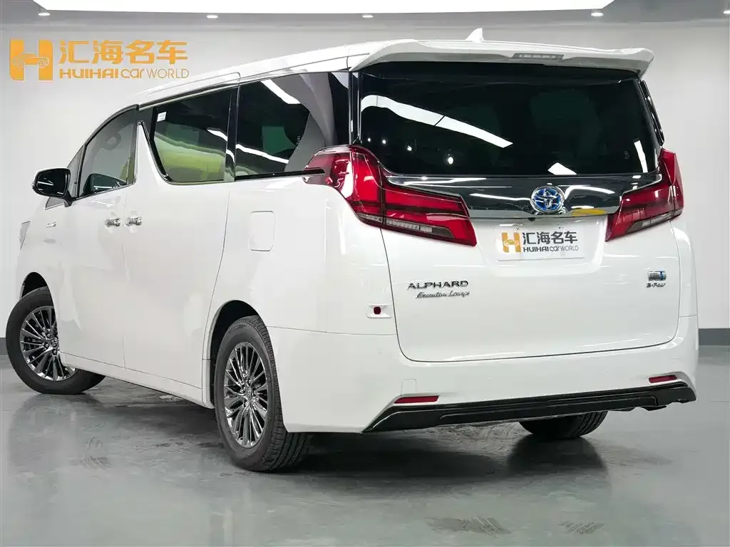 Toyota Alphard 2023 из CN, фото 9