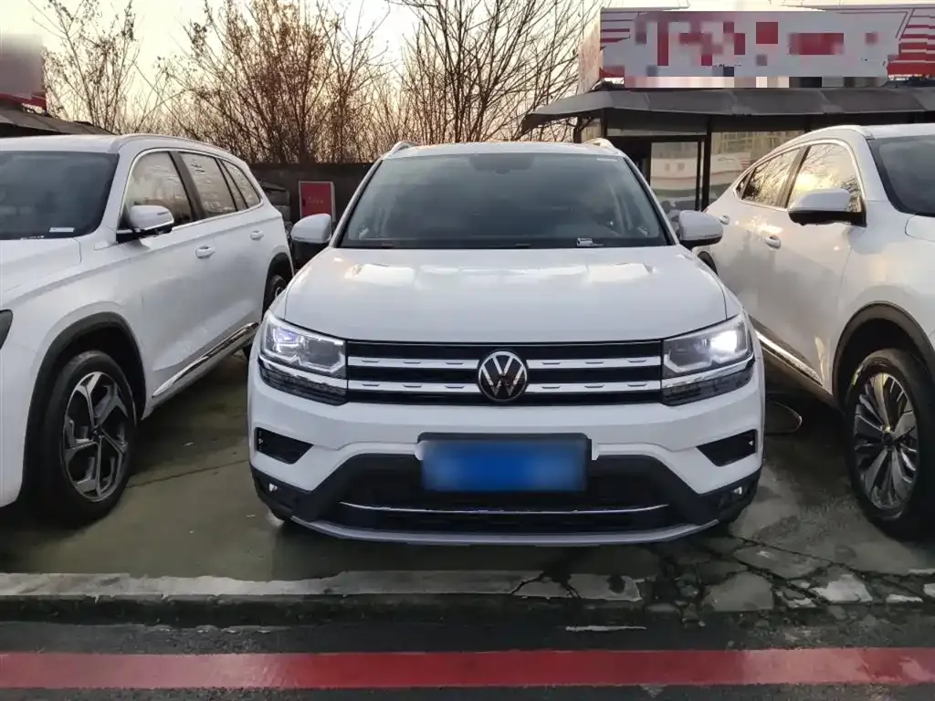 Volkswagen Tharu 2022 из CN, фото 10