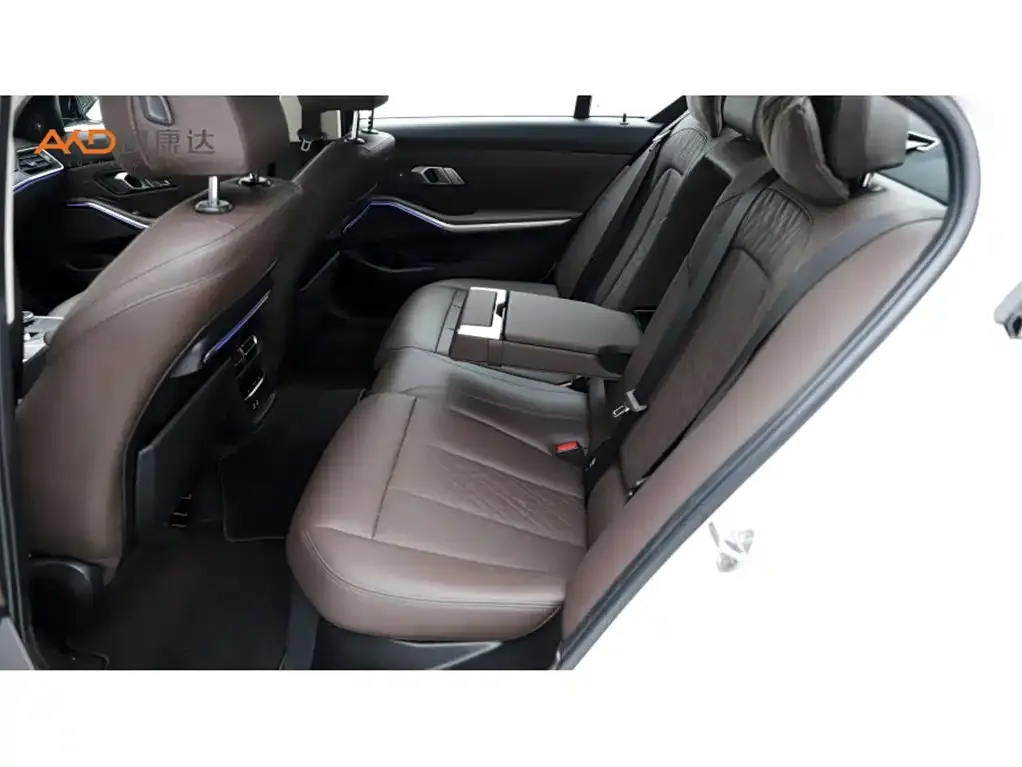 BMW 3 Series 2022 из CN, фото 10