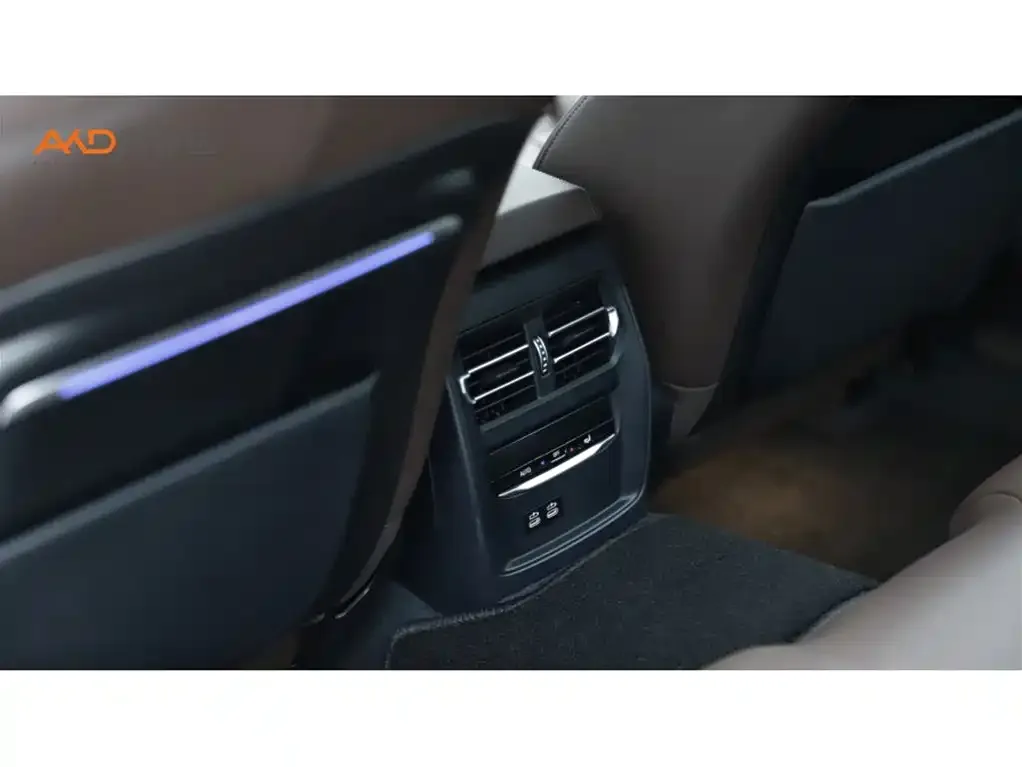 BMW 3 Series 2022 из CN, фото 7