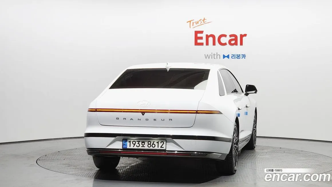 Hyundai Grandeur 2023 из KR, фото 2