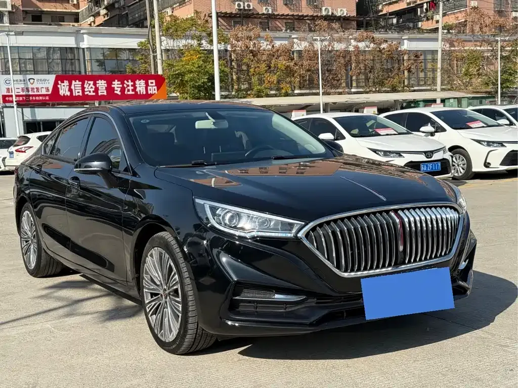 Hongqi H5 — фото 9