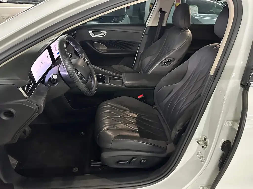 Roewe D7 2023 из CN, фото 8
