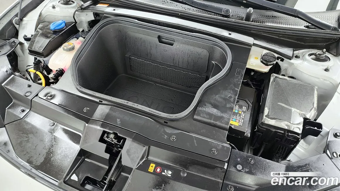 Hyundai Ioniq6 2023 из KR, фото 10
