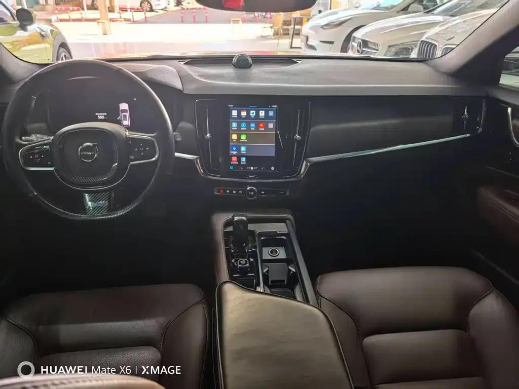 Volvo V90 2023 из CN, фото 4