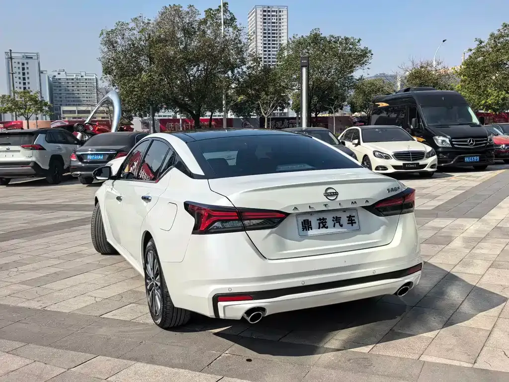Nissan Teana 2024 из CN, фото 4