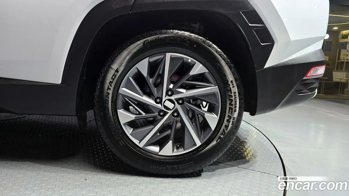 Hyundai Tucson — фото 9