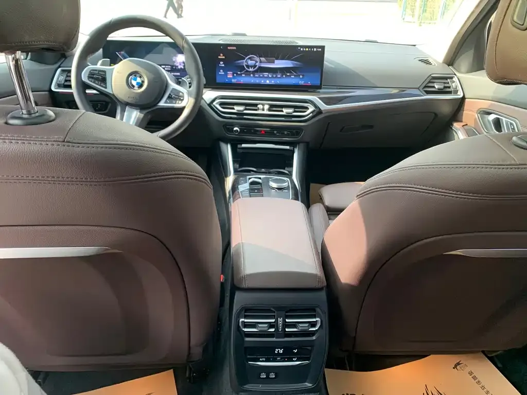 BMW 3 Series 2023 из CN, фото 6