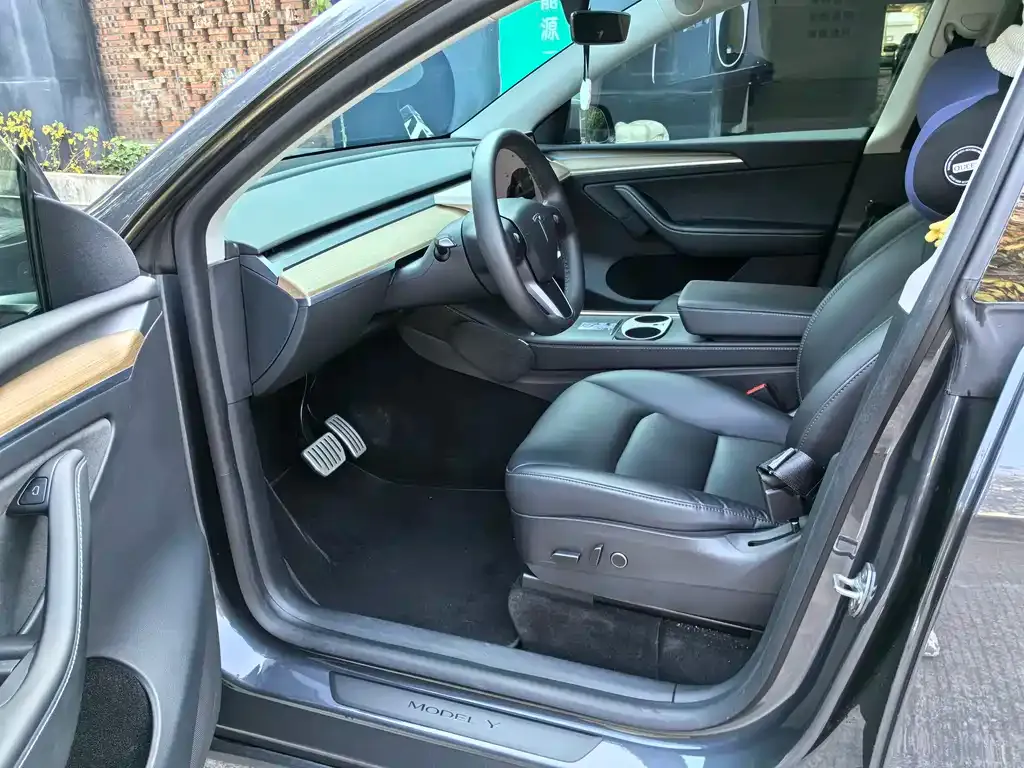 Tesla Model Y 2022 из CN, фото 7