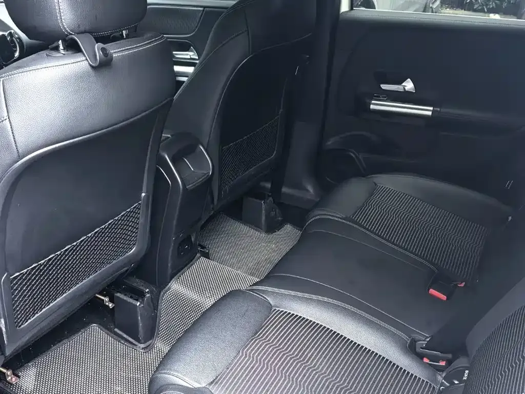 Mercedes-Benz B-Class 2023 из CN, фото 4