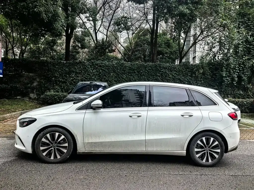 Mercedes-Benz B-Class 2023 из CN, фото 9