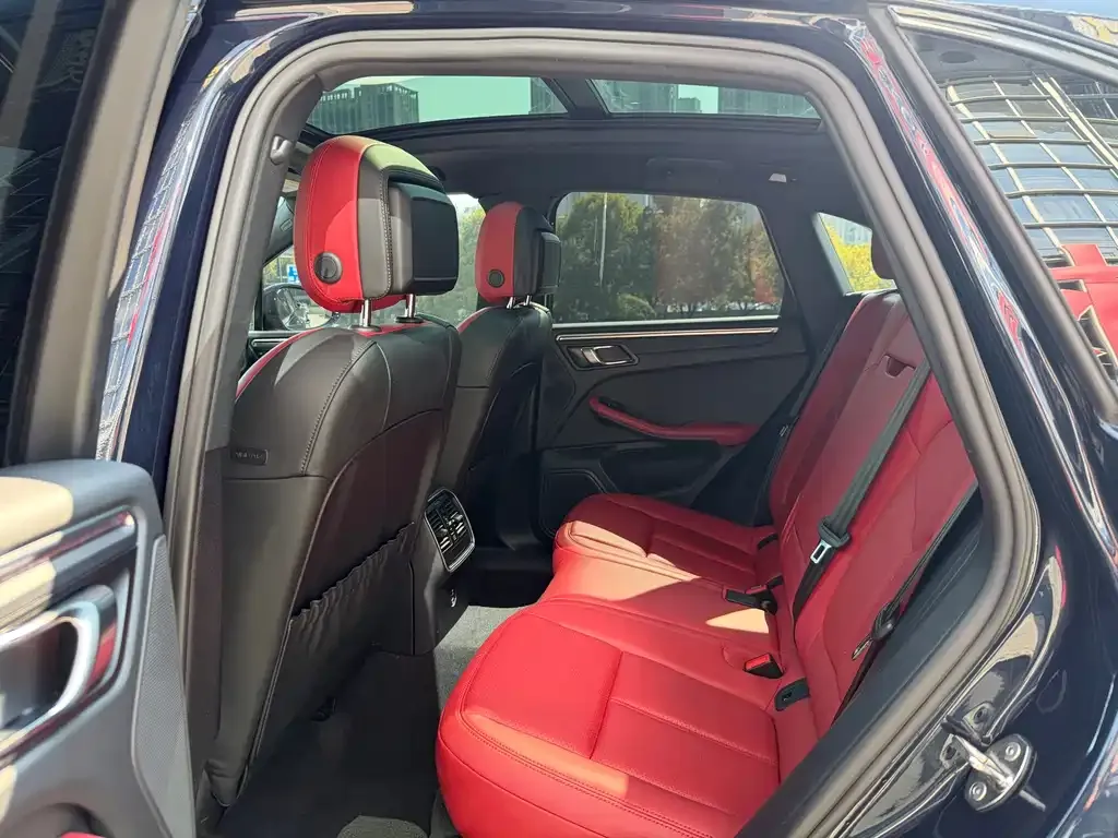 Porsche Macan 2022 из CN, фото 8