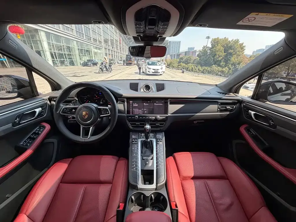 Porsche Macan 2022 из CN, фото 6