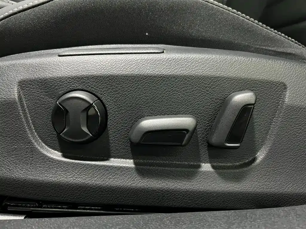 Skoda Superb 2024 из CN, фото 10