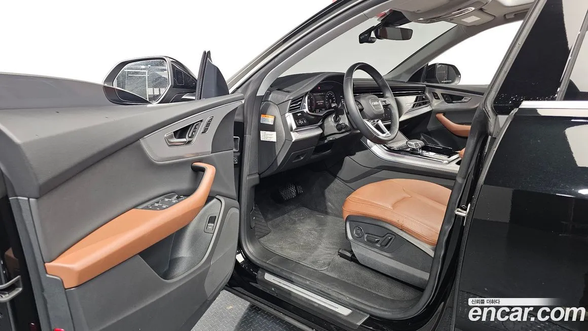 Audi Q8 2023 из KR, фото 7