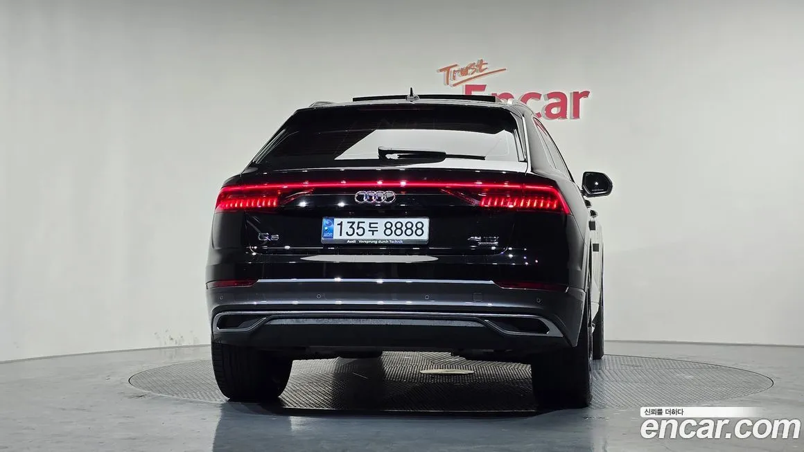 Audi Q8 2023 из KR, фото 4