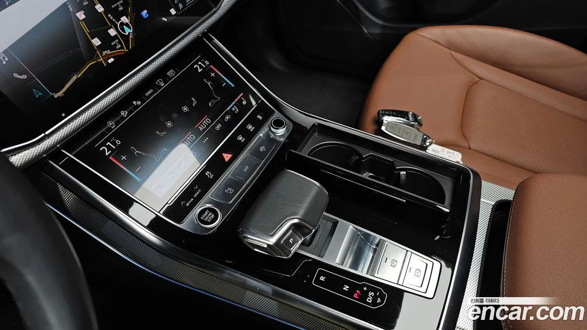 Audi Q8 2023 из KR, фото 6