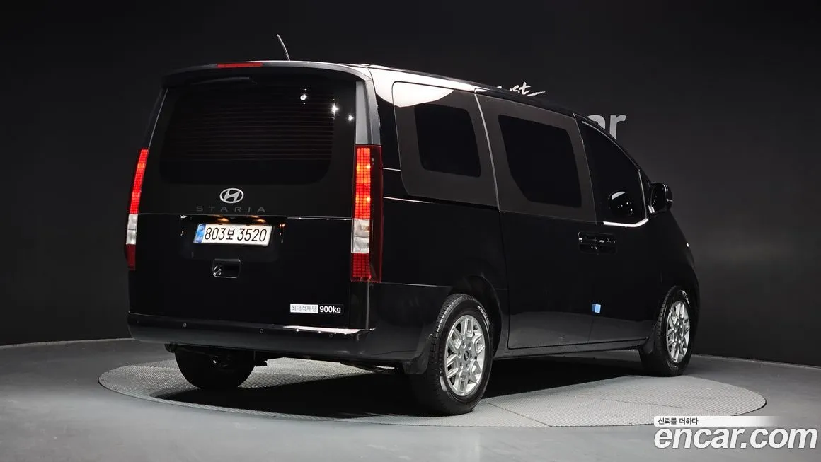 Hyundai Staria 2025 из KR, фото 3