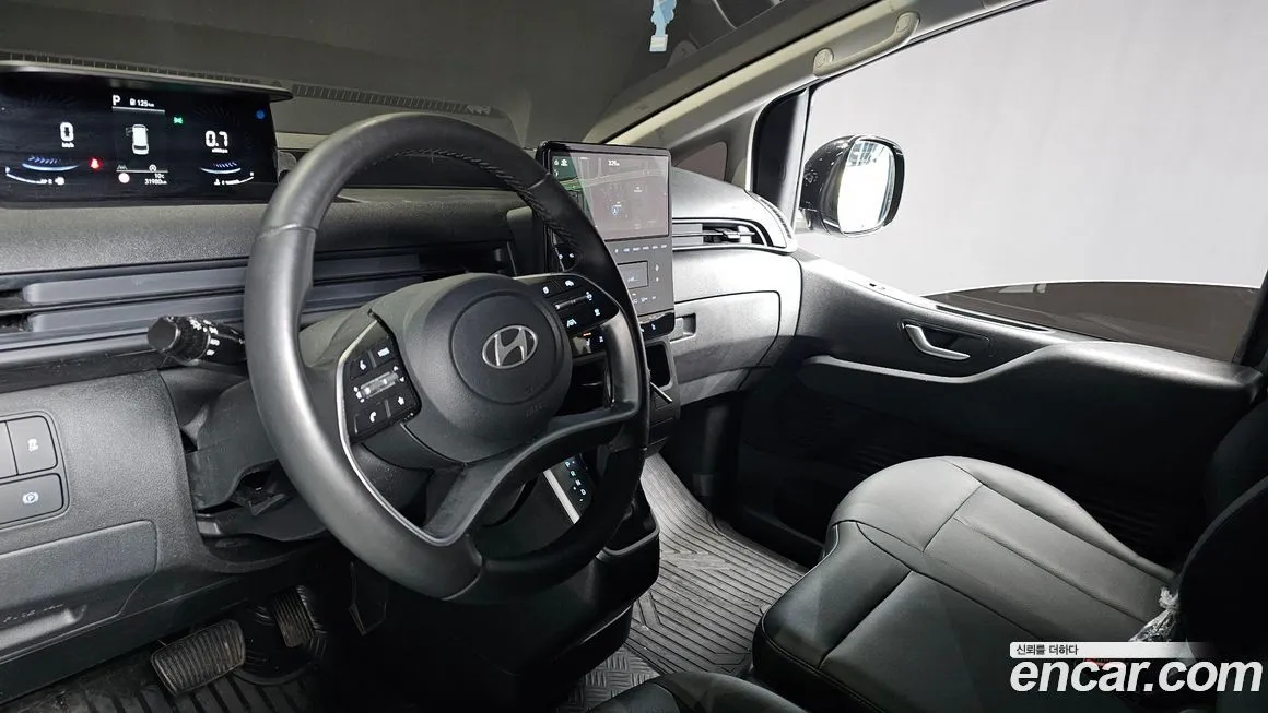 Hyundai Staria 2025 из KR, фото 6