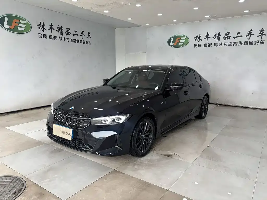 BMW 3 Series 2024 из CN, фото 1