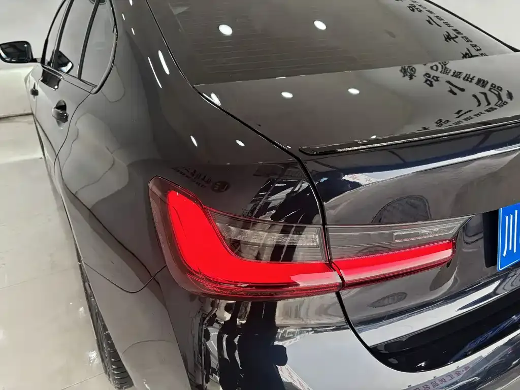BMW 3 Series 2024 из CN, фото 10