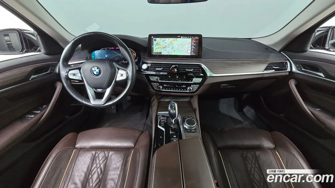 BMW 5-Series 2021 из KR, фото 10