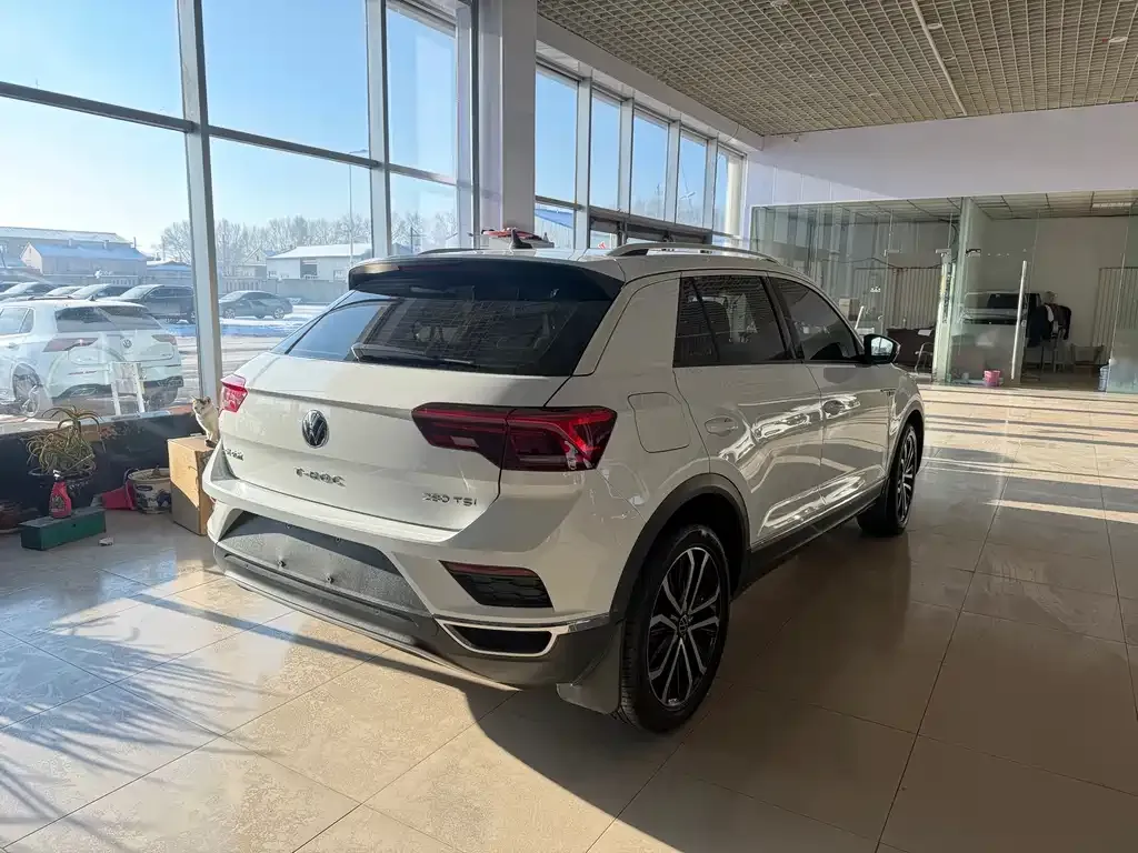Volkswagen T-Roc 2022 из CN, фото 8