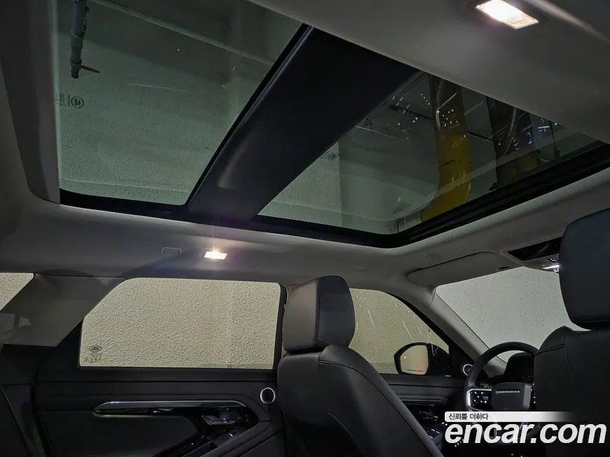 Land Rover Range Rover Evoque 2023 из KR, фото 2
