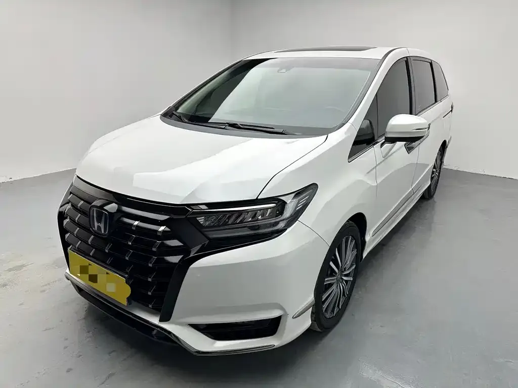 Honda Elysion 2022 из CN, фото 1