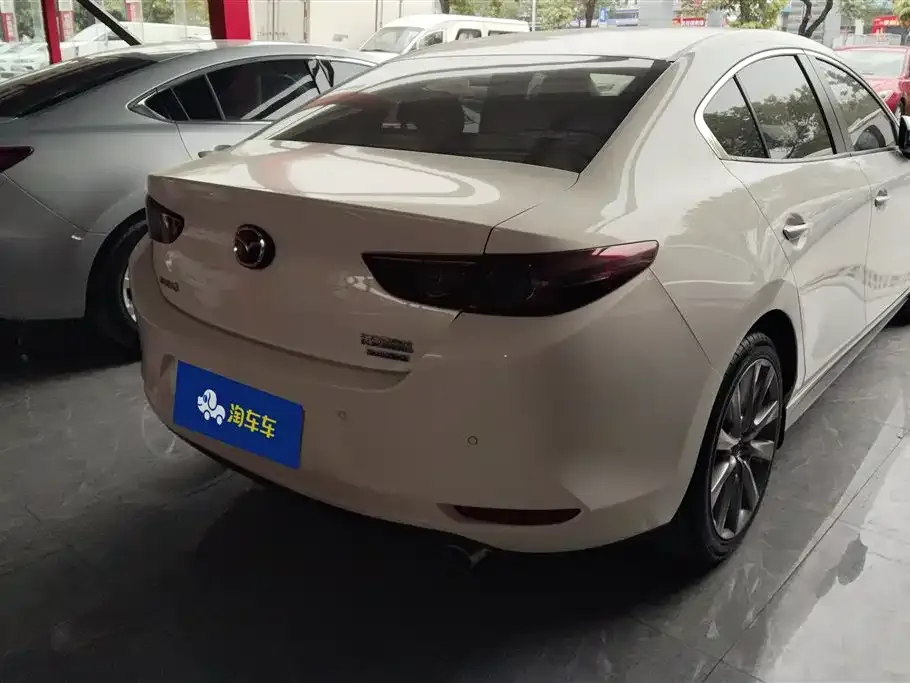 Mazda 3 Axela 2022 из CN, фото 5