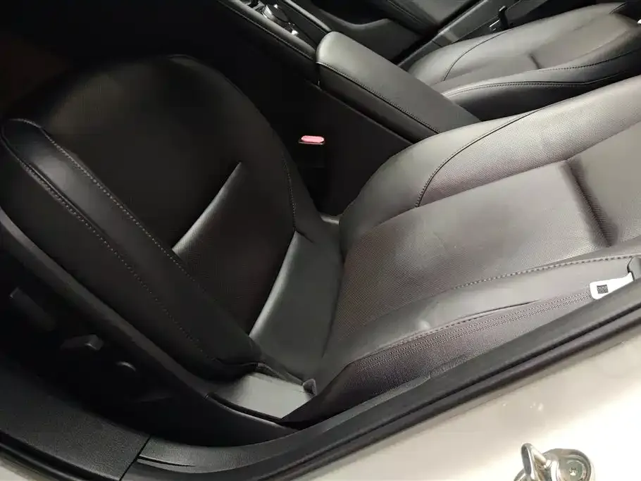 Mazda 3 Axela 2022 из CN, фото 10
