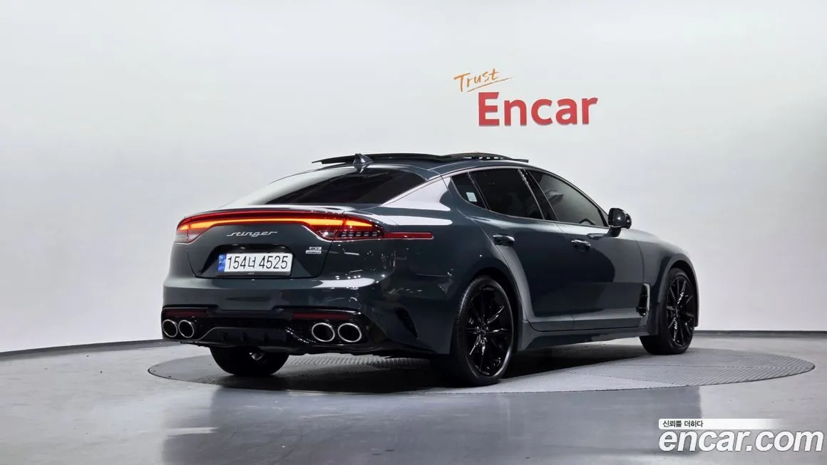 Kia Stinger 2023 из KR, фото 3