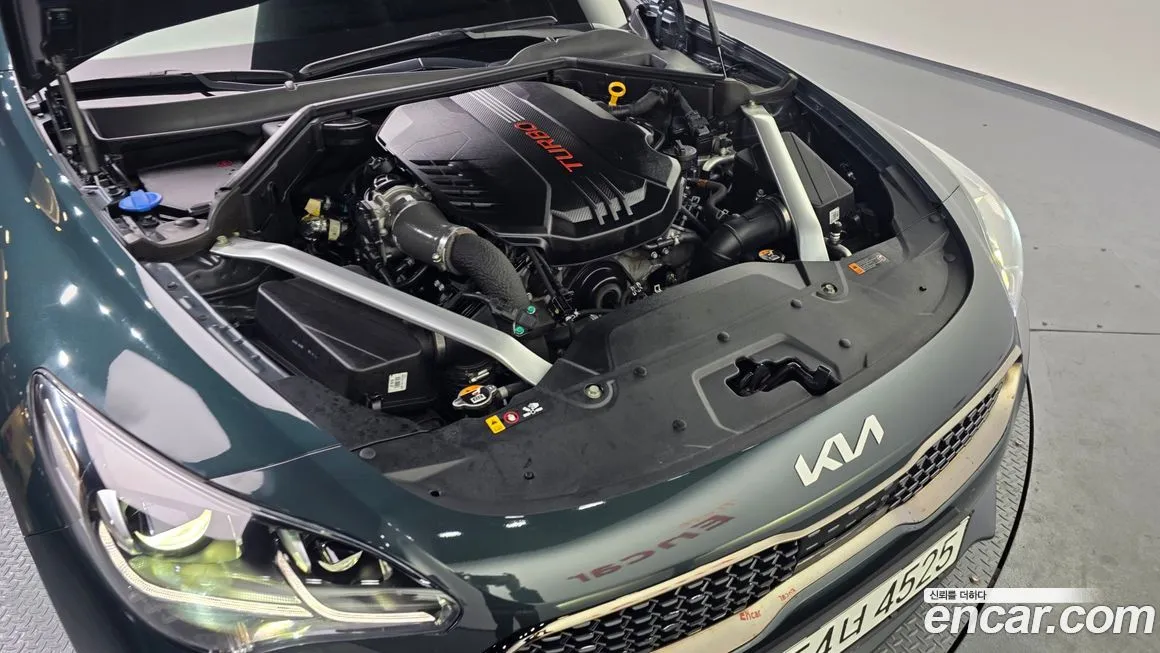 Kia Stinger 2023 из KR, фото 7