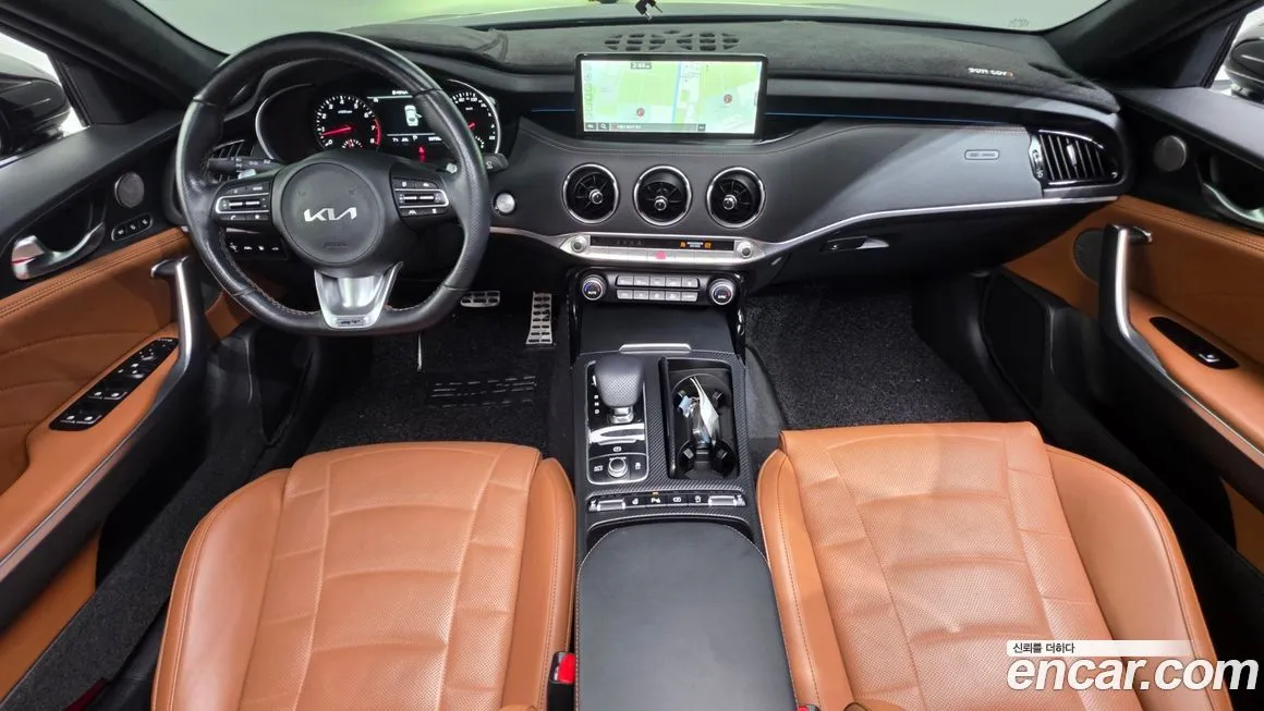 Kia Stinger 2023 из KR, фото 8