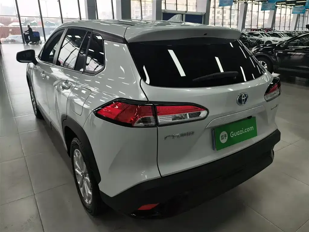 Toyota Frontlander 2023 из CN, фото 3