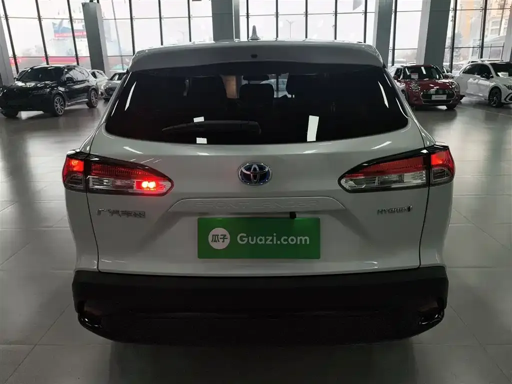 Toyota Frontlander 2023 из CN, фото 4
