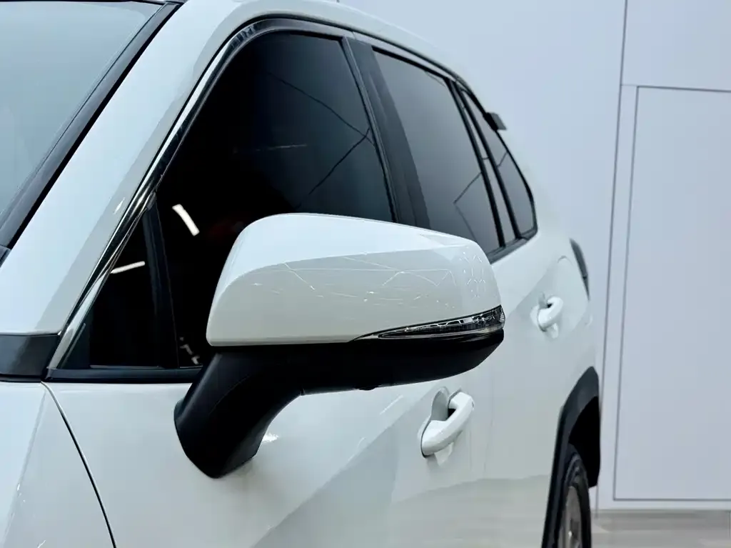 Toyota RAV4 2022 из CN, фото 8