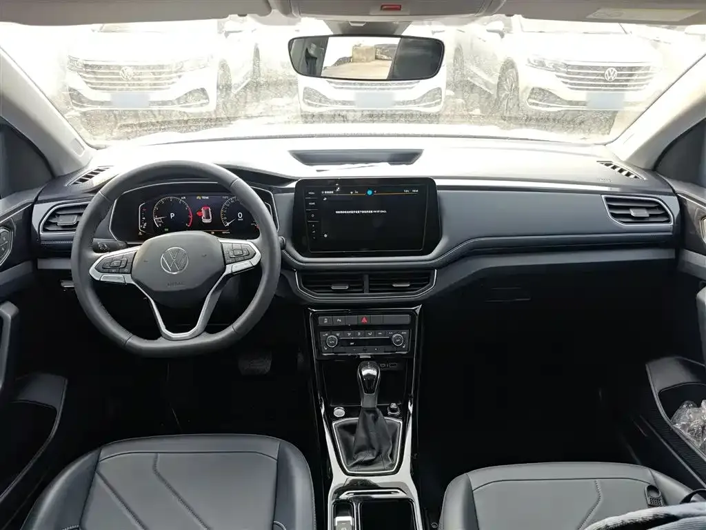 Volkswagen Tharu 2024 из CN, фото 8