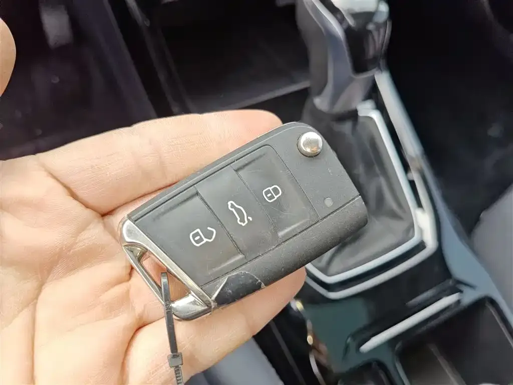 Volkswagen Tharu 2024 из CN, фото 4