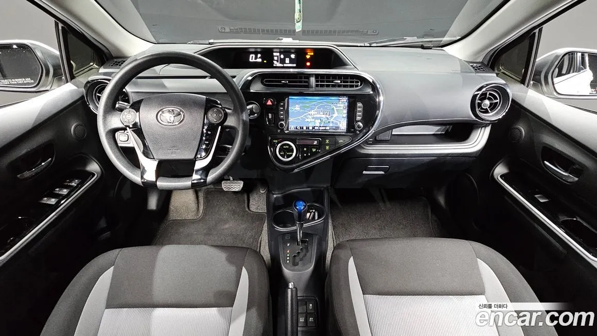 Toyota Prius 2021 из KR, фото 6