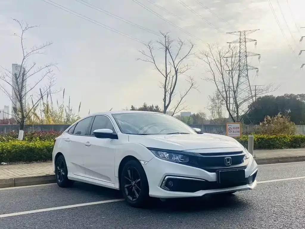 Honda Civic — фото 9