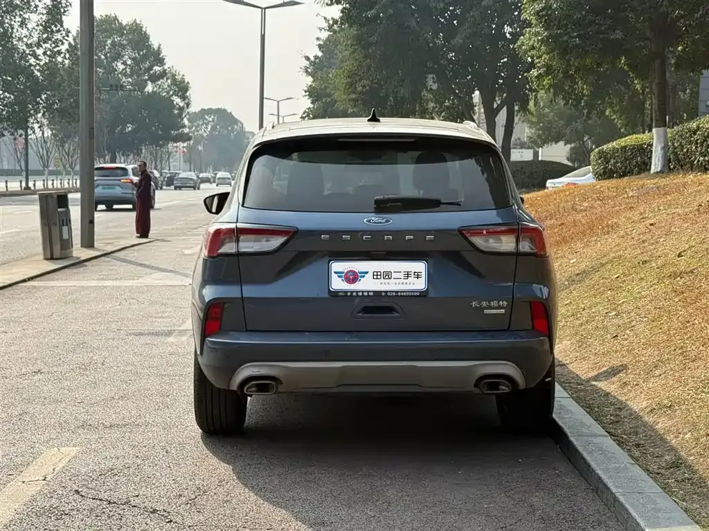Ford Escape 2022 из CN, фото 9